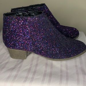 Old Navy Girls Glittery Boots